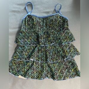 Fit 4U size 8 blue/green/black bathing suit tap